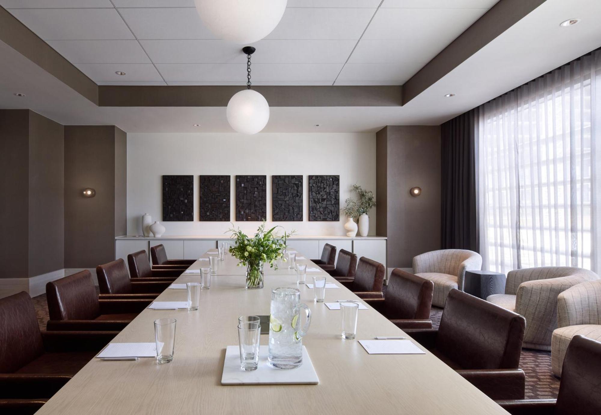 Kimpton Claret Hotel By Ihg DEN Esterno foto